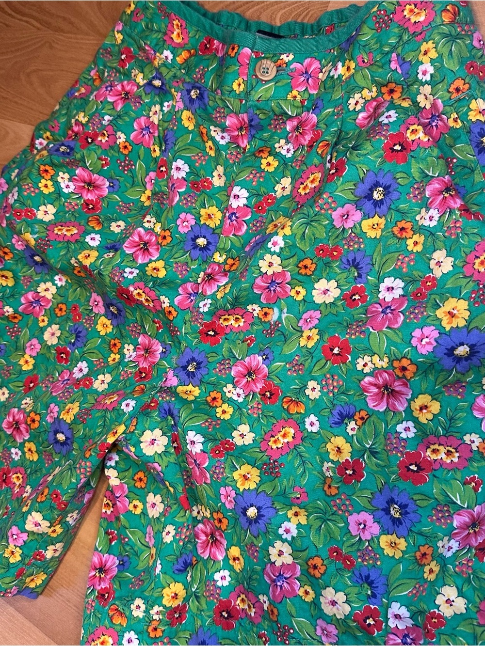 Lizsport floral high-waisted shorts